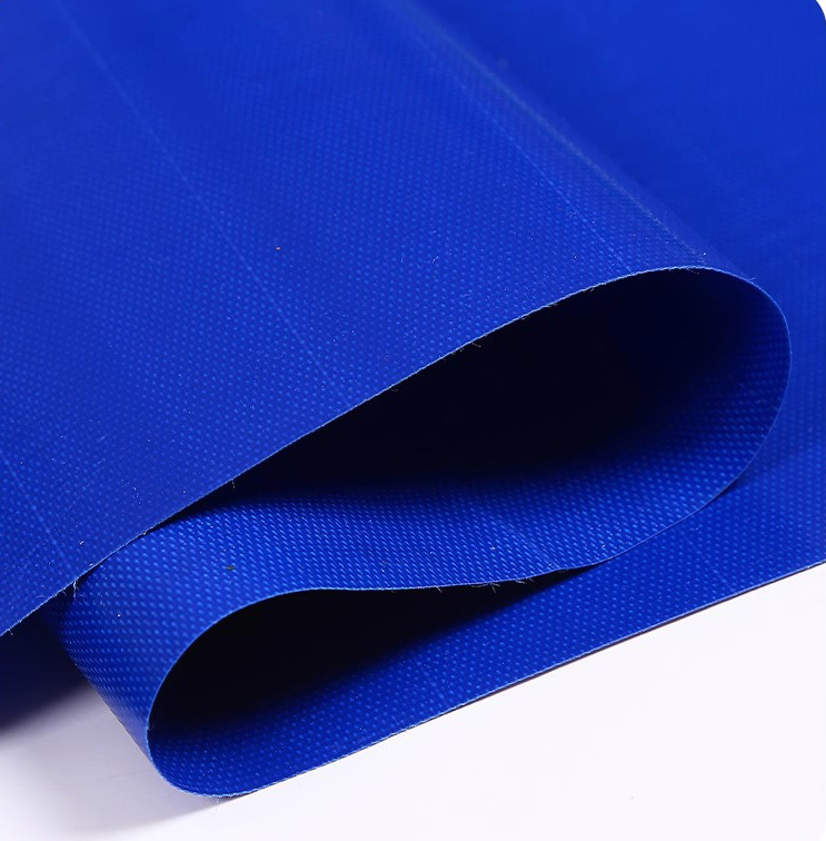 Кој е векот на употреба на ПВЦ церада?