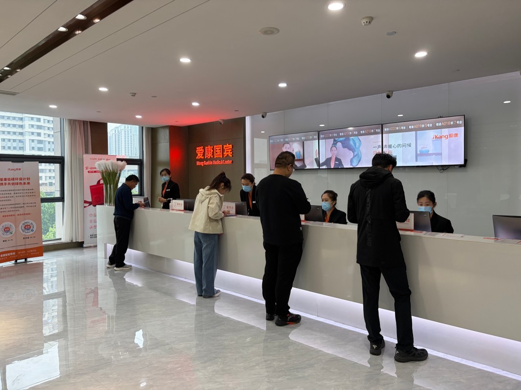 Yantai Double Plastic Industry организира физички преглед на вработените и активности за градење тим